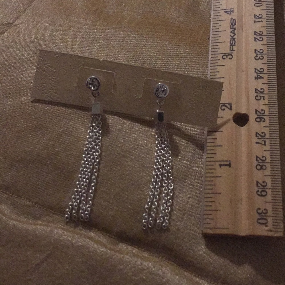 Dangle earrings
